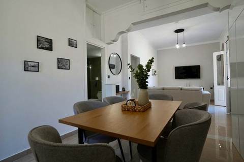 Τραπεζαρία - BellaDiAnna Apartment